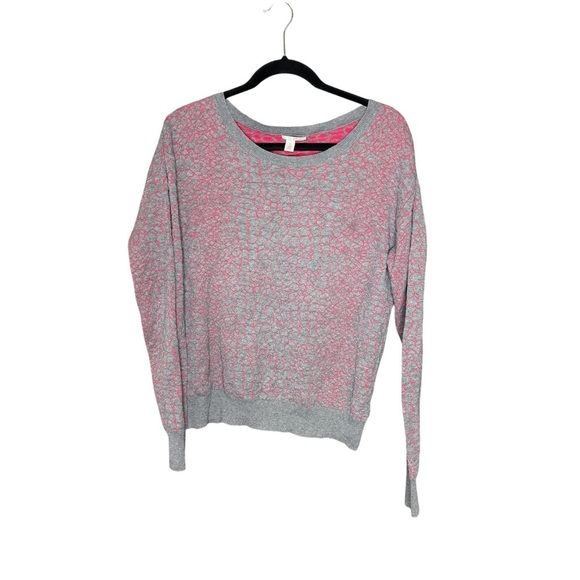 Halogen Women’s Medium Gray Hot Pink Crew Neck Animal Print Pullover Sweater - Picture 1 of 9